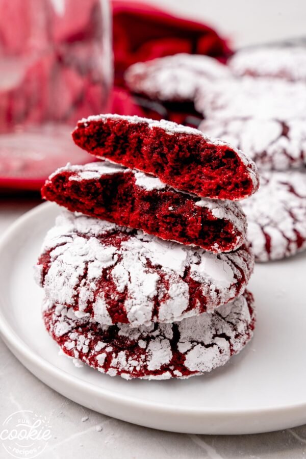 Red Velvet Crinkle Cookies(6 pcs)