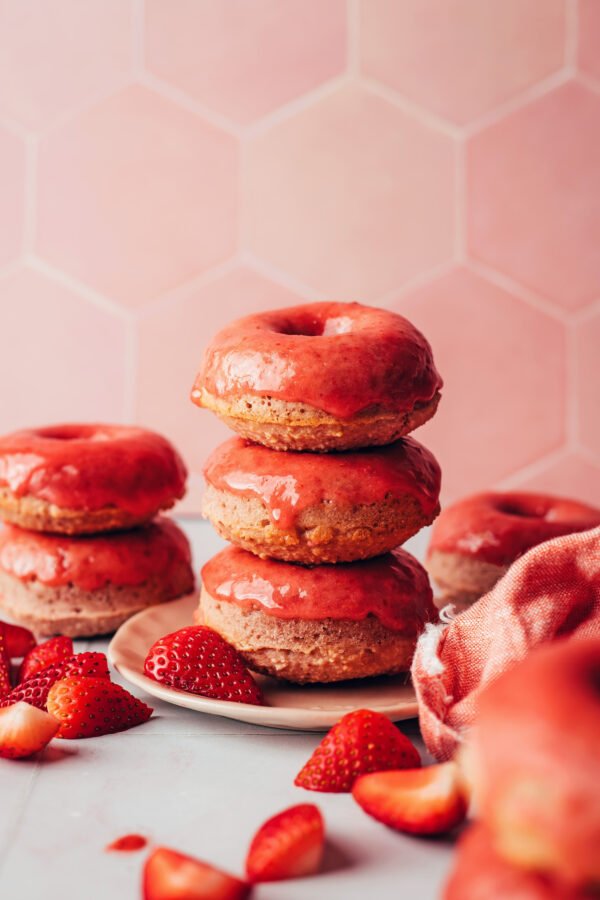 Strawberry Dream Donut (3 pcs)